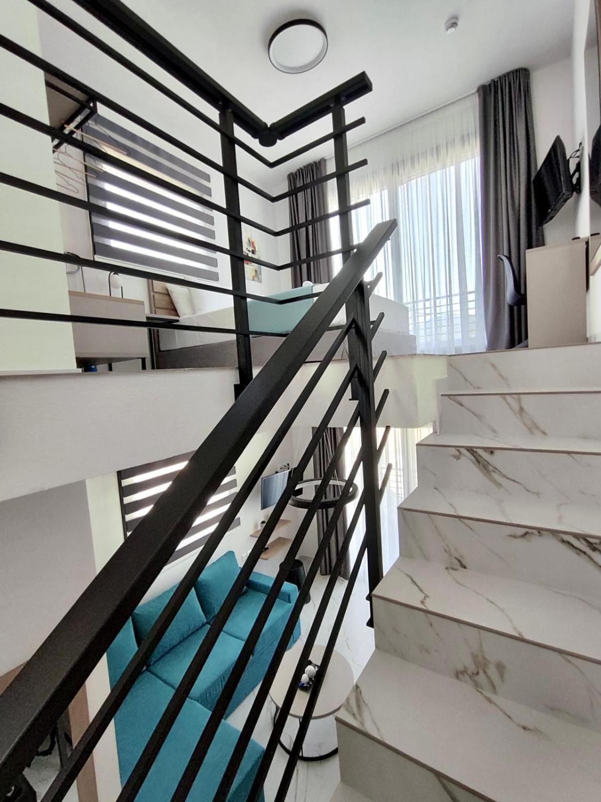 סארטי Four Shades Luxury Suites מראה חיצוני תמונה