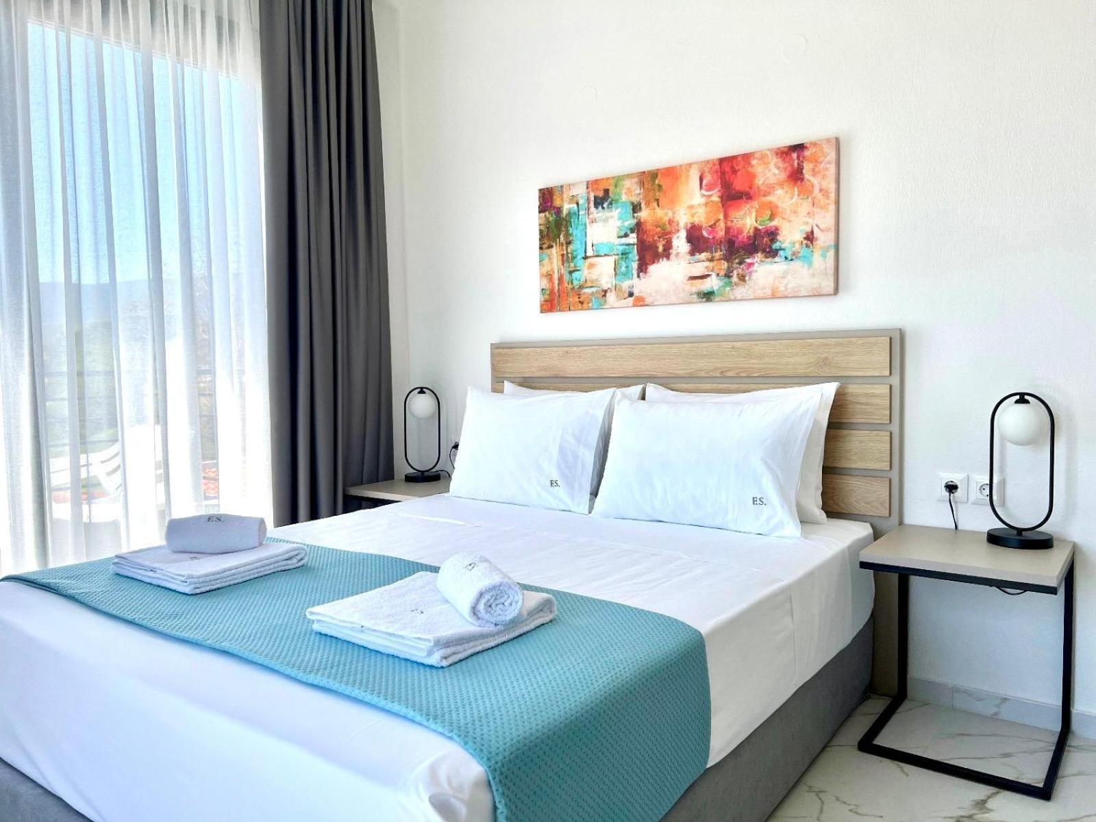 סארטי Four Shades Luxury Suites מראה חיצוני תמונה