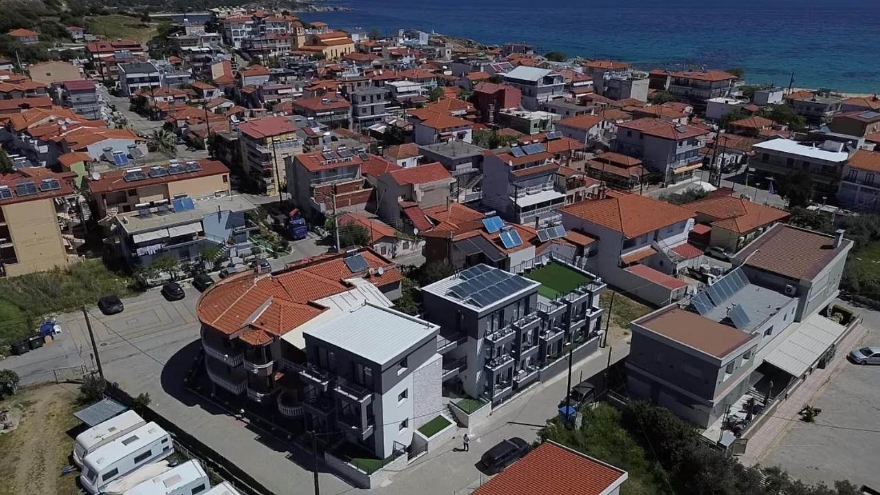 סארטי Four Shades Luxury Suites מראה חיצוני תמונה