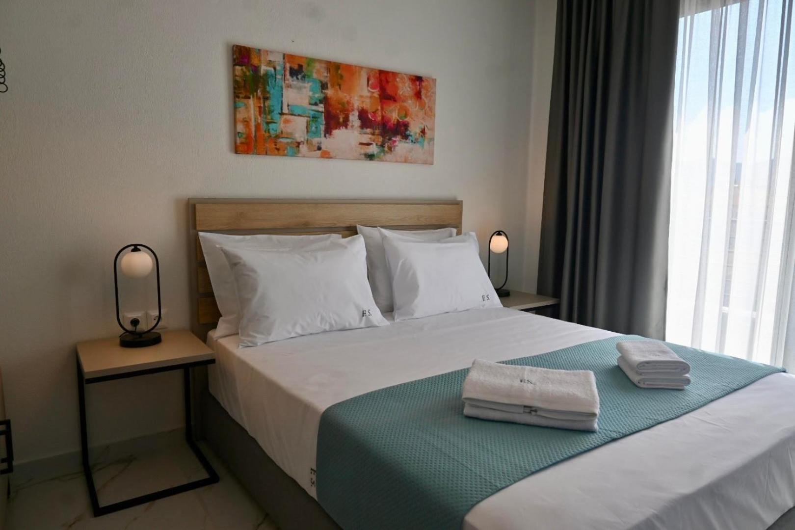 סארטי Four Shades Luxury Suites מראה חיצוני תמונה